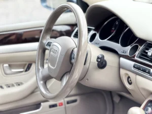 AUDI A8 LLMIMG_8561