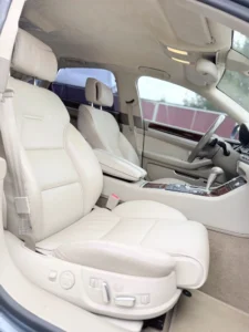 AUDI A8 LLMIMG_8558