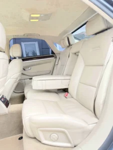 AUDI A8 LLMIMG_8556