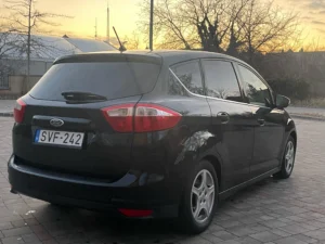 Ford C-Max SVF (12)
