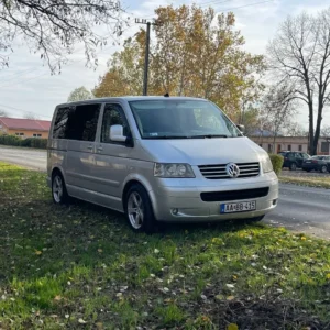 Volkswagen Multivan AABB415_photo_1_2025-11-18_10-02-37