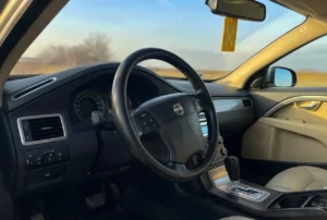 Volvo S80 KJJ667,_photo_5_2025-11-18_10-24-31