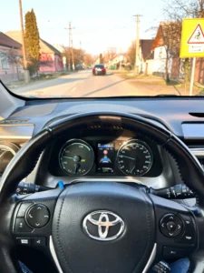 TOYOTA RAV4 AELK (3)