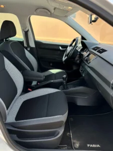 SKODA FABIA 2016 AAHK (15)