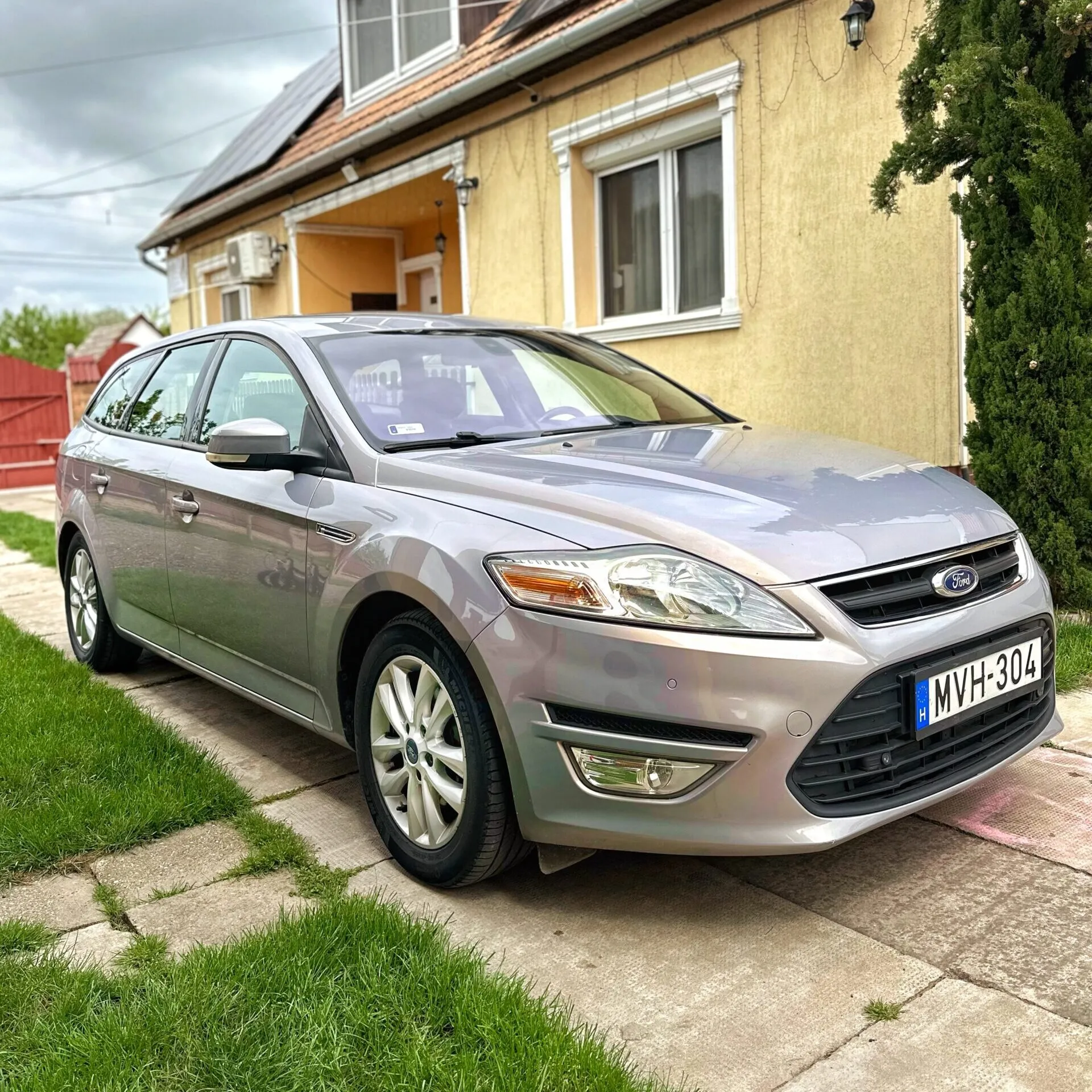 Ford Mondeo 1.6 TDCi – A Családi Prémium Kombi!