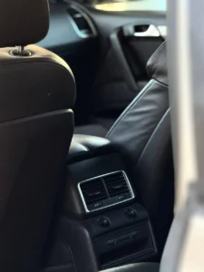 Audi Q7 LAS (11)