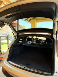 Audi Q7 LAS (12)