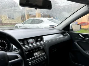 Skoda Rapid 2015-4 (10)
