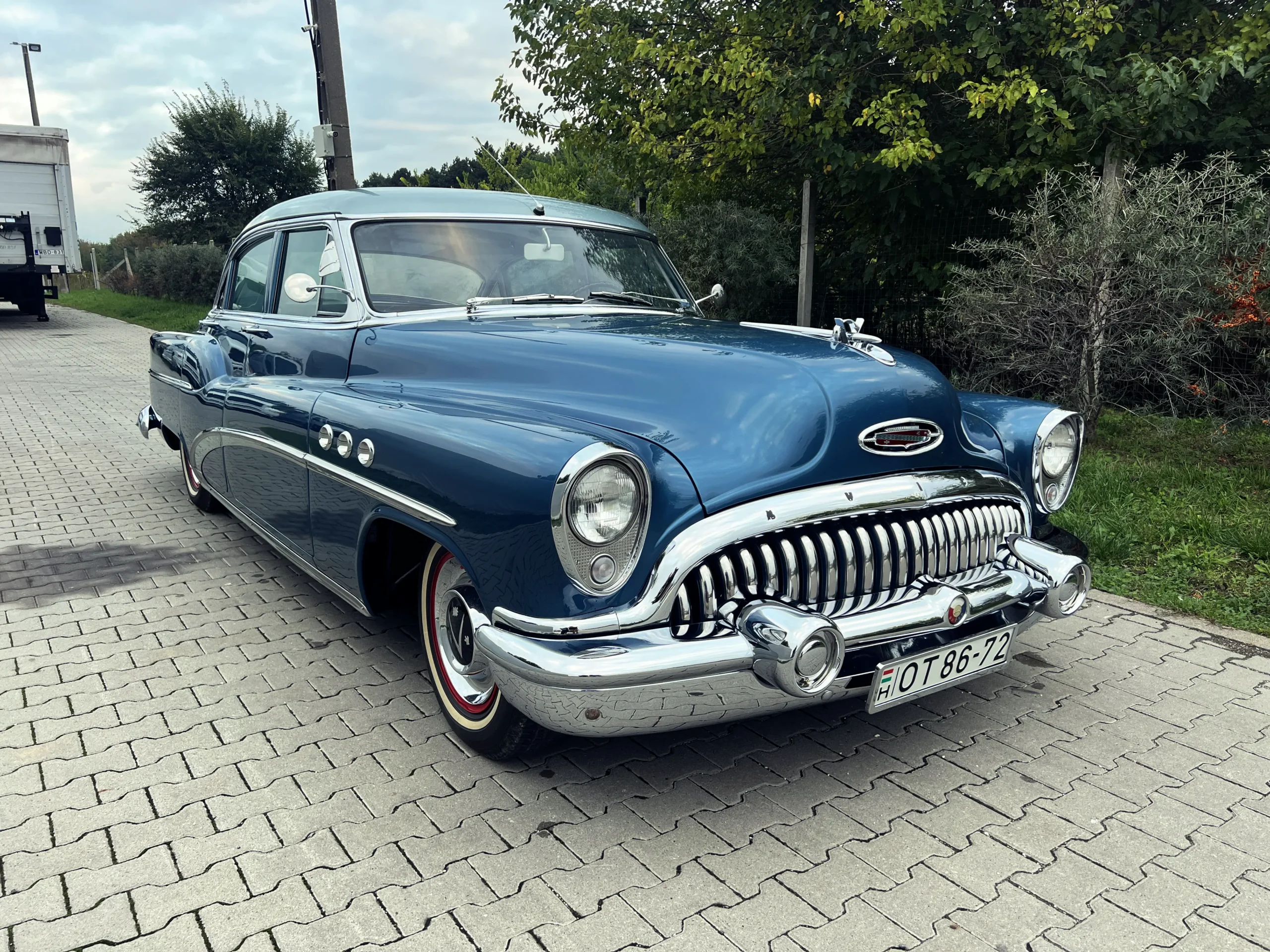 BUICK RIVIERA SUPER 8 – OT