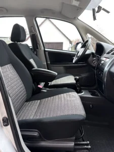 SUZUKI SX4 (6)