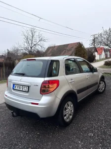 SUZUKI SX4 (15)