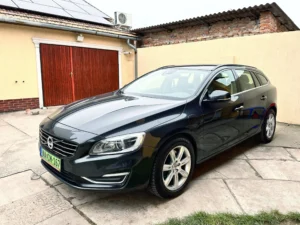 VOLVO V60 D6 HIBRID (17)